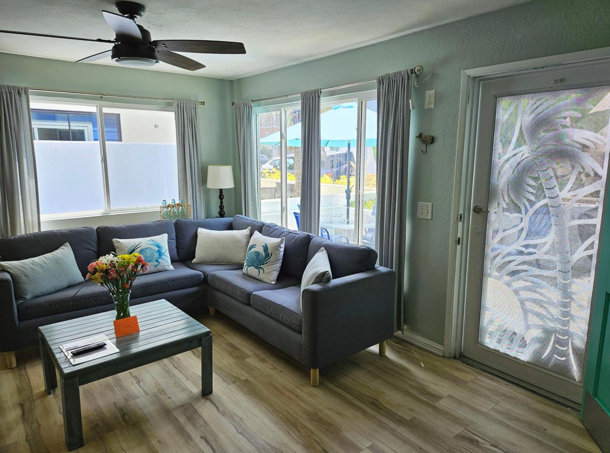 Luna Azul, Cozy Condo Only Steps To Mission Beach! Free Internet Сан Диего Екстериор снимка